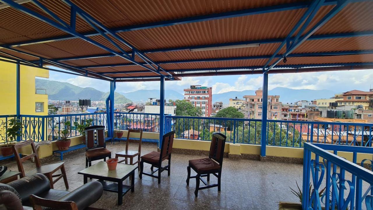 Temple Town Inn Kathmandu Exterior photo