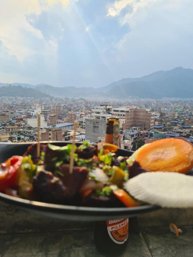 Temple Town Inn Kathmandu Exterior photo